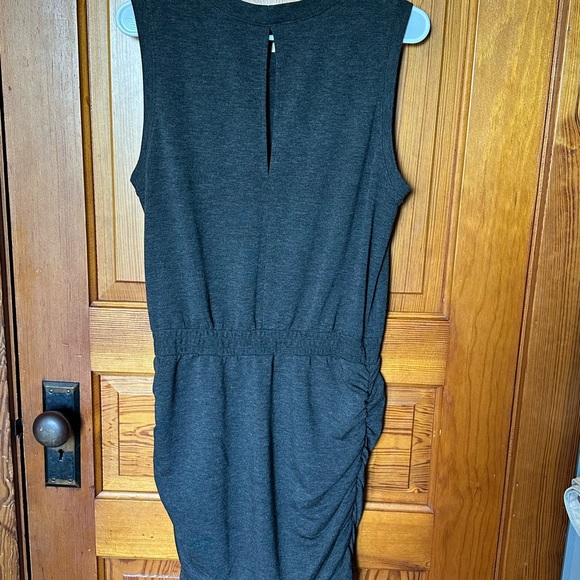 Sleeveless Ruched Dress - Size L - Like New - Picture 8 of 8